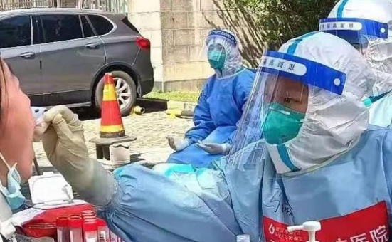 上海昨日新增本土新冠肺炎确诊病例322例、无症状感染者19660例