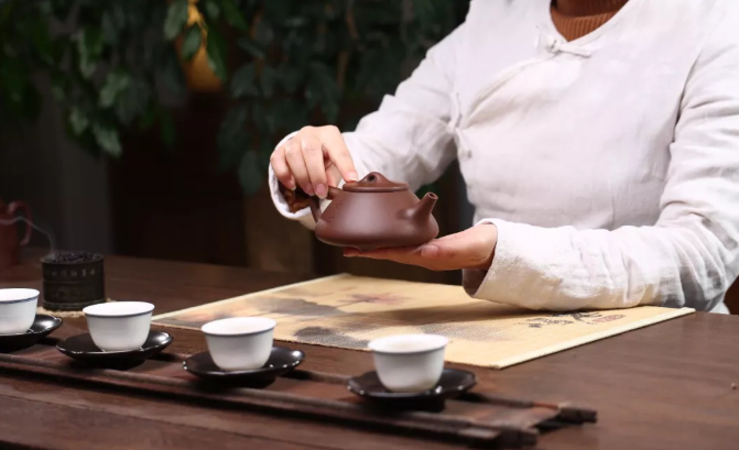 用紫砂壶泡茶有什么好处？