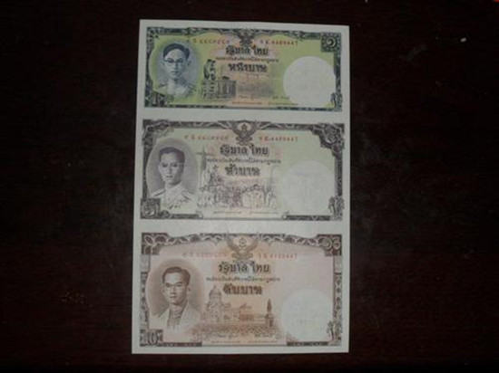 泰国三连体纪念钞价格   泰国三连体纪念钞值钱吗