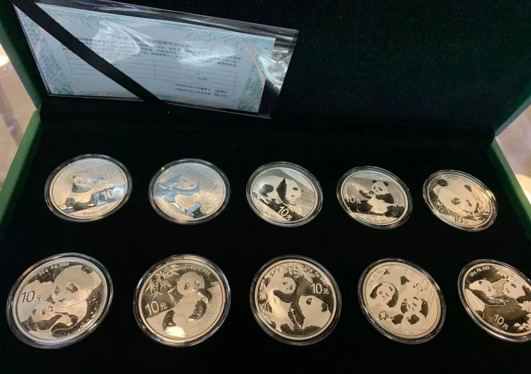 熊猫银币一套回收价目表 熊猫银币收藏价值