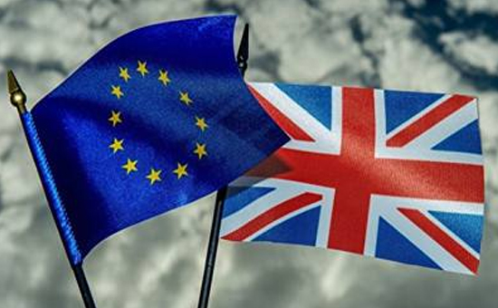 英国与欧盟初步达成退欧协议.jpg