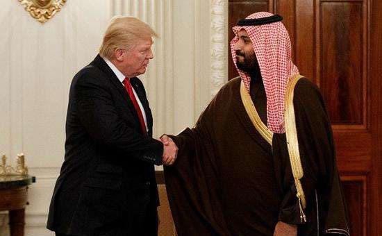 沙特原油产量刷新高 特朗普放荡不羁威胁政府 黄金秒变吃瓜群众静候经济数据