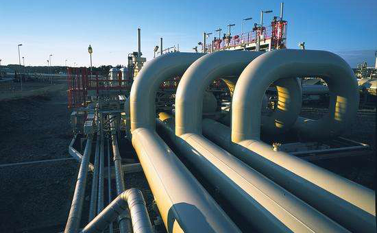 中国石油企业接手阿联酋最大油田！喜获“第四桶油”？