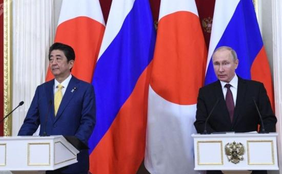 日本放弃“全取四岛”立场？-俄日首脑会谈结束-普京称两国将签署和平条约.jpg