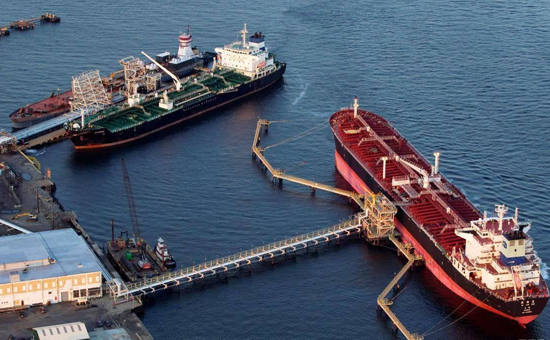 沙特两艘油轮遭“蓄意袭击”，波斯湾地缘局势加剧！-油价涨幅扩大.jpg