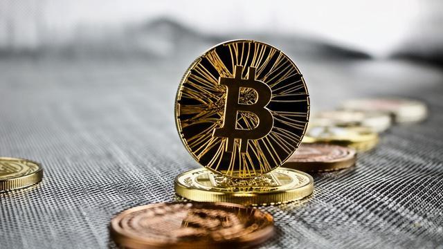 加密货币的未来前景如何？比特币四月目标？ - 小轻秀场